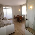 Menada In Vris
