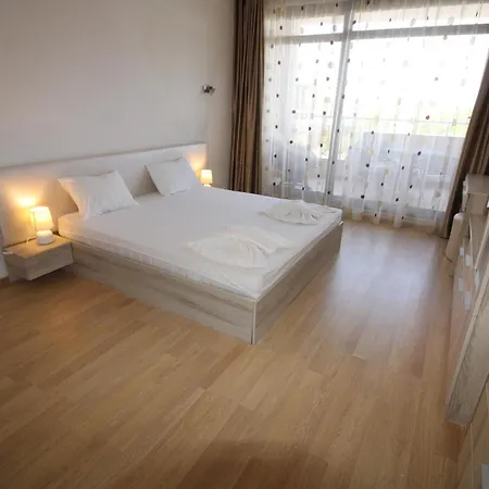 Appartamento Menada In Vris Tsarevo